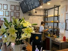 -唐咖精品咖啡(大理古城手冲店)
