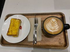 -星巴克臻选(深圳龙华红山天虹店)