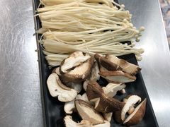 -郭记原生态烤羊腿(长宁路店)
