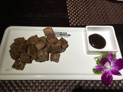 -HIHE Bistro·Oyster Bar(华熙live店)