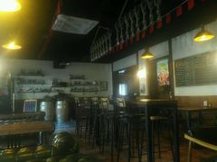 -麦落精酿啤酒餐吧(先农大院店)