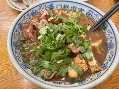 卤煮火烧-门框胡同百年卤煮(新街口店)