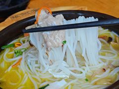 -桥香园过桥米线(国贸店)
