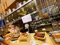自助取餐区-芭菲盛宴·环球美食(锦城万达广场店)