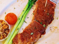 -MONICH牛排融合餐厅(和义大道购物中心店)