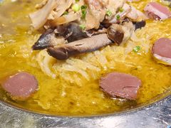 -靠山屯东北农家菜(八龙桥雅苑店)