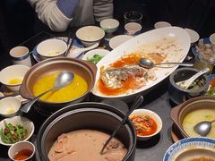 -凤凰湘语·平价海鲜餐厅(浦东旗舰店)