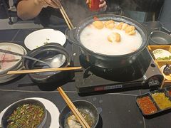 -牛牛和牛海鲜粥底火锅(长虹国际城店)