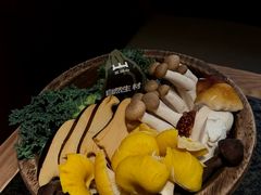 -三出山火锅(万象天地店)