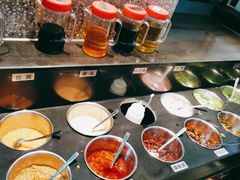 自助调料区-淘米捞·米汤脆鲩鱼火锅(福田皇岗店)