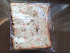 -红宝石·鲜奶小方·海派西点房(丰庄店)