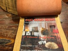 -Cuc Gach Quan Restaurant