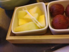 -金色印象·4k影院式足体养生(龙腾路店)