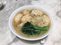 鲜虾云吞面-香港百合居(LCM置汇旭辉广场店)