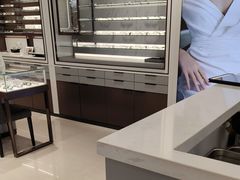 -宝岛眼镜(长沙侯家塘店)