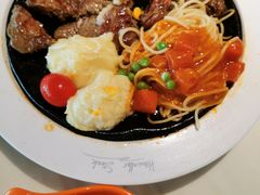黑胡椒传奇牛排-豪客来牛排(中央花苑店)