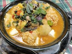 -大富蚝乌东哥饭店·石锅鱼杂·柠檬鸭(革新路店)