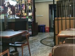 大堂-李记饺子·熏酱东北菜(欢乐谷店)