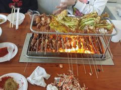 -老广烧烤(骆驼山康馨园店)