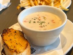 -Chili's Cafe&Bar奇利斯(滨江店)