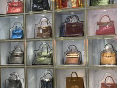 -奢物·巴黎站奢侈品回收寄售