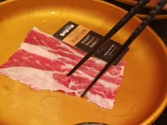 -牛YO寿喜烧·铁板烧和牛火锅自助(市府恒隆店)