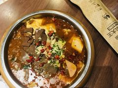 毛血旺-大食代美食广场(迪士尼小镇店)