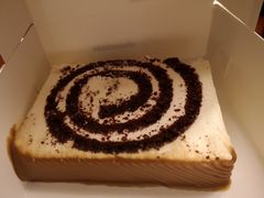 白巧克力瑞士卷-Awfully Chocolate(来福士广场店)