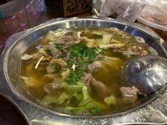 -谢老五跷脚牛肉·非遗传承店