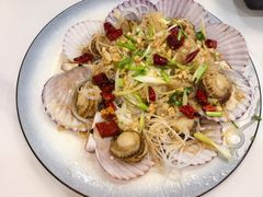 油泼扇贝-来之顺海鲜菜馆·青岛菜·始于1993(栈桥店)