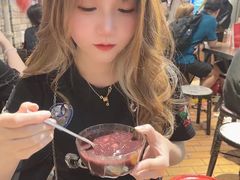-爆炸头阿姨小四川正宗川味小吃(无任何分店)