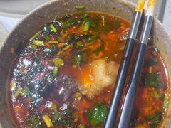 -肖肖酸萝卜鱼火锅(总店)