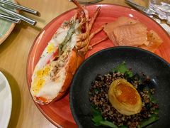 芝士焗龙虾-The Place 自助餐(香港康得思酒店)
