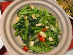 -吴记酱骨炖菜馆(西大直街店)