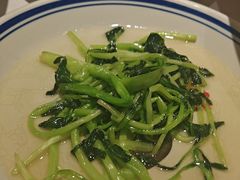 -八府香鸭·啫啫煲(华山路店)