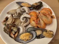 -怡咖啡海鲜自助餐厅(浦东香格里拉店)