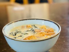 咸豆浆-蒲石小点(愚园路店)