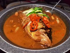 家烧鱼头-青年公社烤鸭(滨湖银泰店)