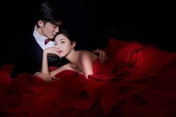 -雪中彩影婚纱摄影·微光艺术中心