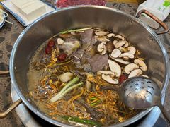 -乳仔牛牦牛汤锅 烤羊排(松潘古城店)