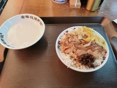 -老柴枝猪脚饭(窑岭店)
