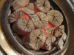 -唯成•韩国炭火烤肉 유성고기