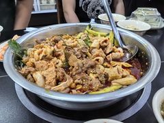 -周良天山牛杂城(天山路总店)