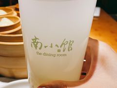 柠檬薏仁水-南小馆(迪士尼小镇店)