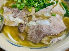 牛肉米线-云上千禾(水上店)