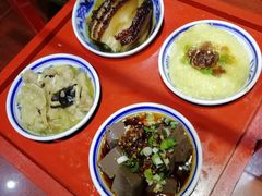 窄巷四小碗-窄巷子陕菜馆·地道陕西菜(粉巷店)