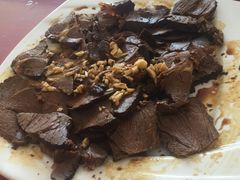 -溢心园香河肉饼总店