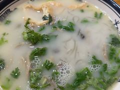-鸭小妹鸭血粉丝(老门东店)