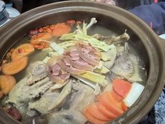 火锺神仙老鸭煲-明月楼