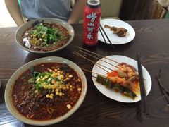 -丁丁猫重庆小面(徐州路店)